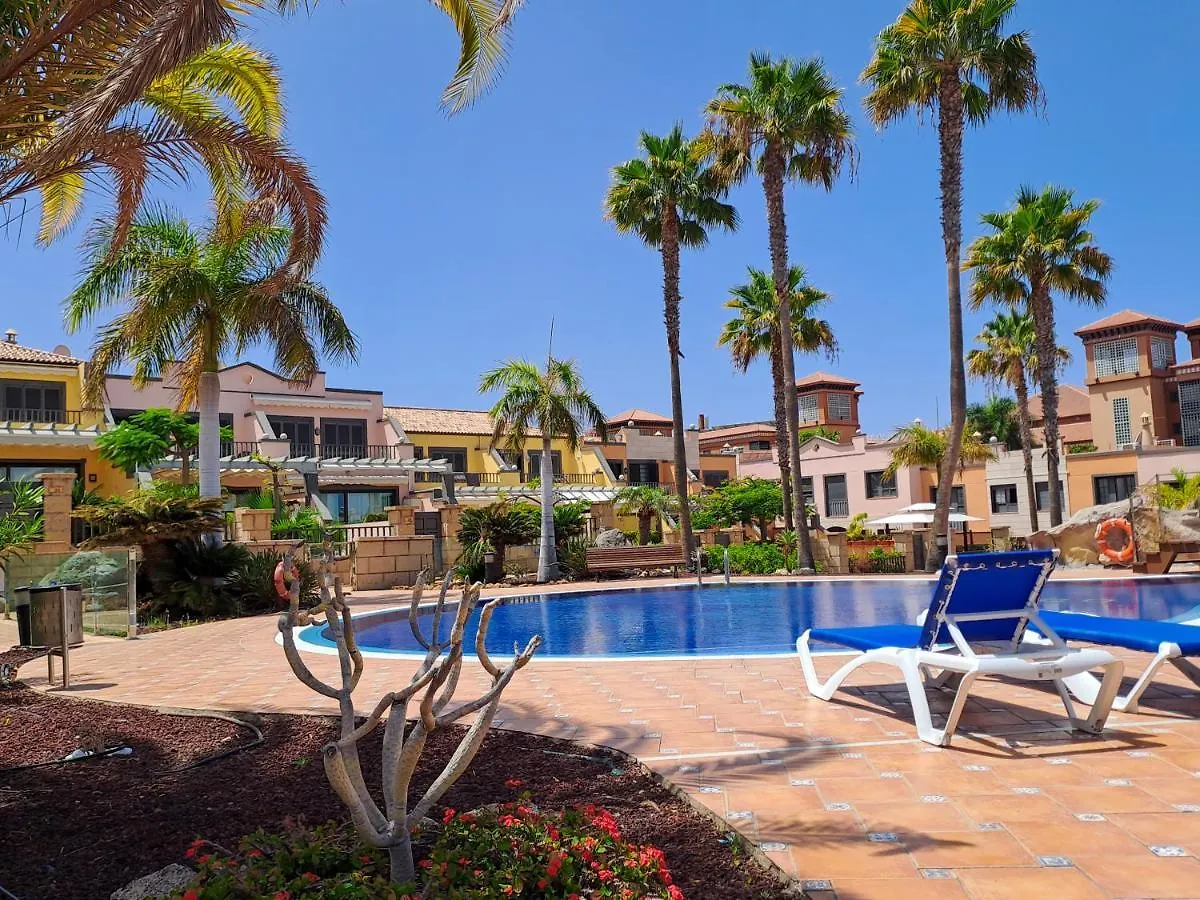 Cosy Three Bedroom Bungalow In Costa Adeje 0*, Costa Adeje (Tenerife) Spanien